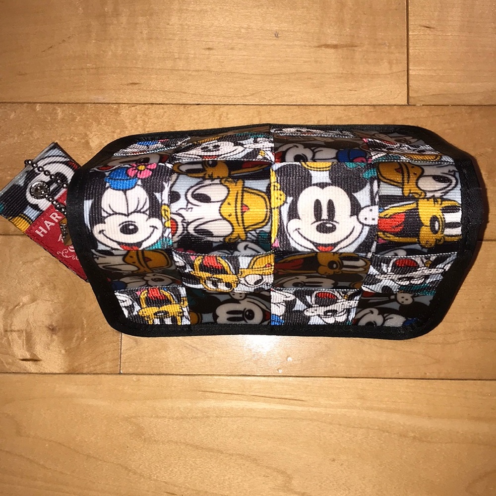 Harvey wallet